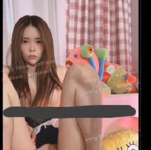 lplwe大舅子与前妻yuka金提莫的1v-1g对决