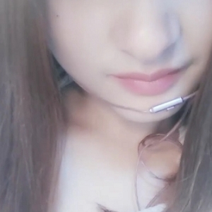 女主播阳阳小甜甜、七七小野樱和蔡小熊的视频合集，包括飞机和火箭等内容，总大小为1.77g。