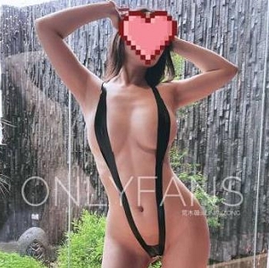 荒木薇：火爆摄影模特的onlyfans帐号，结婚后复出的作品令人惊艳