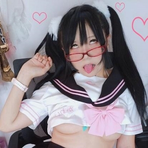 精选罗莉姬-日本妹子火爆身材的摇摇乐浮力姬罗莉风-迷人的娃娃脸和银乱感的日本妹子幼齿-可爱的日本妹子57v-46.3g