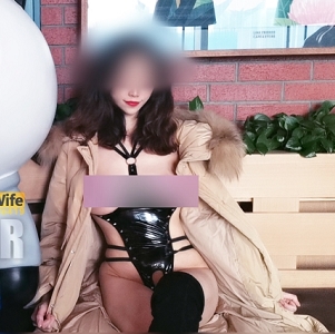 教育女神的收费视频教程91网大神级人物指教：停车场、马路边和公园奇妙车灯5.38g绅士合集下载：大胆情侣