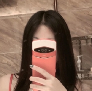 草莓味的软糖，红吃瓜趣，40张照片 1段视频，872mb，百度盘