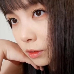 yunatamago自拍视频合集，时长7.5小时，含小视频和道具表演