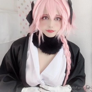 日本cosermomo的onlyfans伪娘小合集22v10g