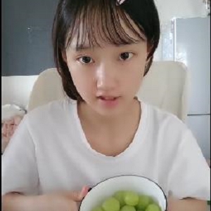 起来，跟着这对姐妹花一起享受舞蹈的魅力吧！热榜小女菩萨姐妹花女仆秀视频资源大放送！wc年直播道具秀惊艳上贤娆快来