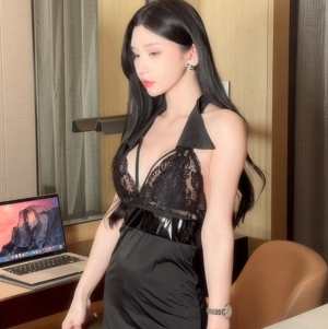 周于希秀人网定制视频67部85.6g珍藏